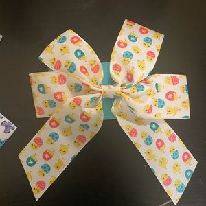 Girl’s bows